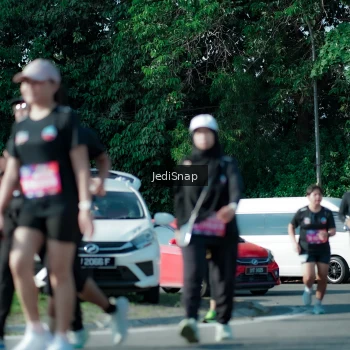 Runner Photo 3973105