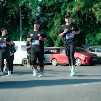 Runner Photo 3973257