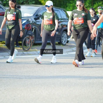 Runner Photo 3973285