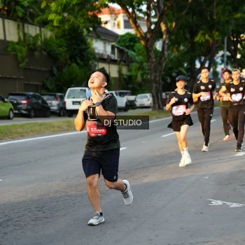 Runner Photo 3973315