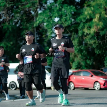 Runner Photo 3973327