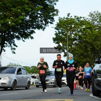 Runner Photo 3973328