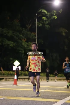 Runner Photo 3973339