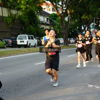 Runner Photo 3973340