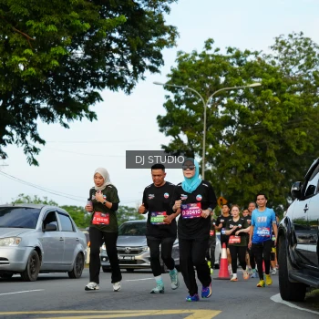 Runner Photo 3973344