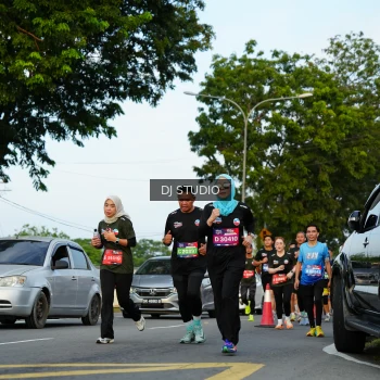 Runner Photo 3973362