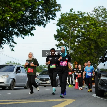 Runner Photo 3973364