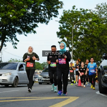 Runner Photo 3973366