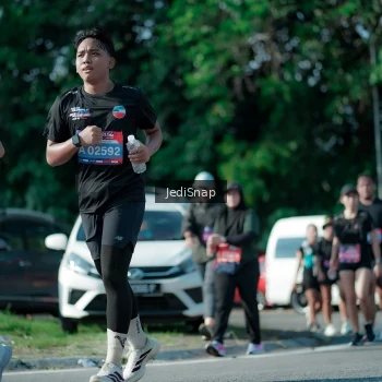Runner Photo 3973399