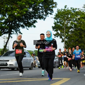 Runner Photo 3973411