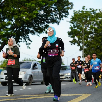 Runner Photo 3973428