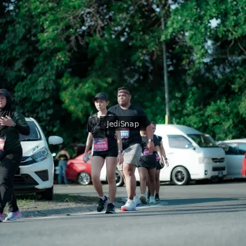 Runner Photo 3973446