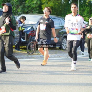 Runner Photo 3973457