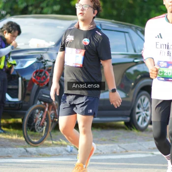 Runner Photo 3973465