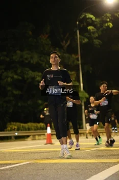 Runner Photo 3973481