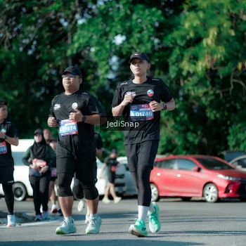 Runner Photo 3973489
