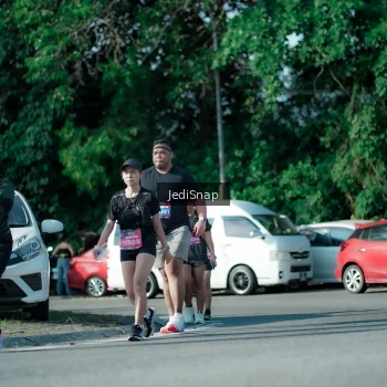 Runner Photo 3973534