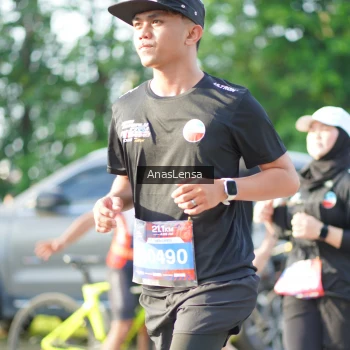 Runner Photo 3973570