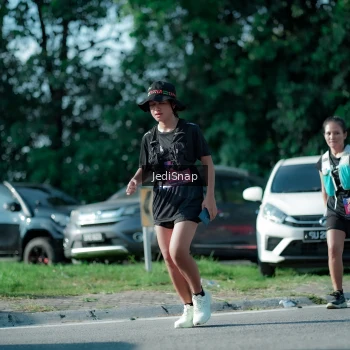 Runner Photo 3973591