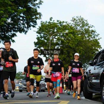 Runner Photo 3973595
