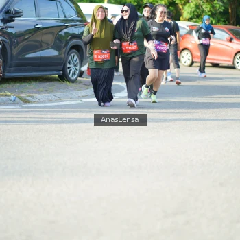 Runner Photo 3973599