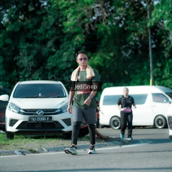 Runner Photo 3973637