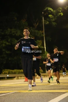 Runner Photo 3973639