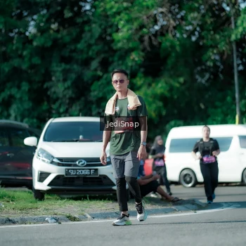Runner Photo 3973641