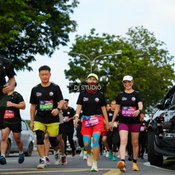 Runner Photo 3973660