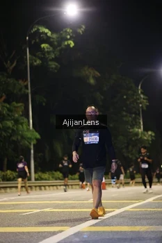 Runner Photo 3973673