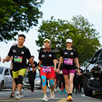 Runner Photo 3973675