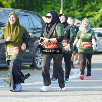 Runner Photo 3973689