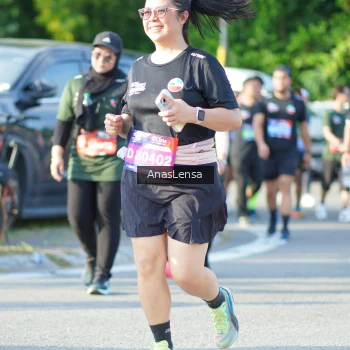 Runner Photo 3973692