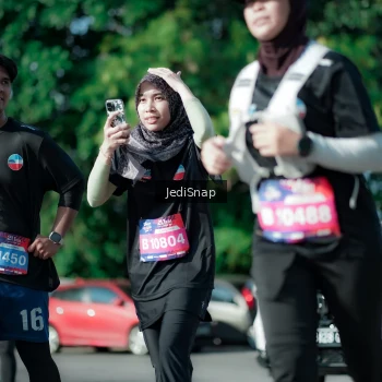 Runner Photo 3973695