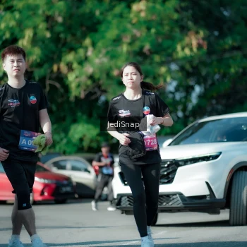 Runner Photo 3973711