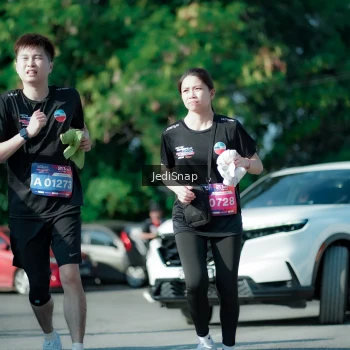 Runner Photo 3973738