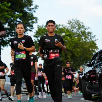 Runner Photo 3973750