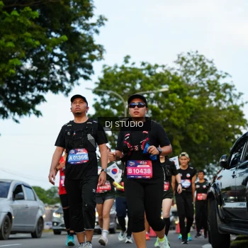 Runner Photo 3973800