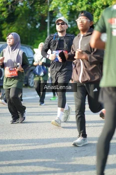 Runner Photo 3973817