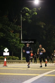 Runner Photo 3973884