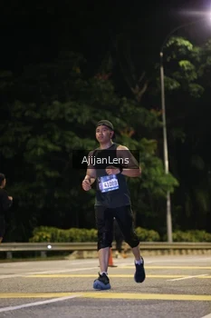 Runner Photo 3973913
