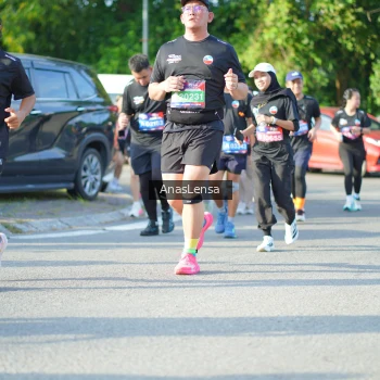 Runner Photo 3973931