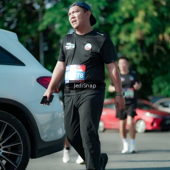 Runner Photo 3973941
