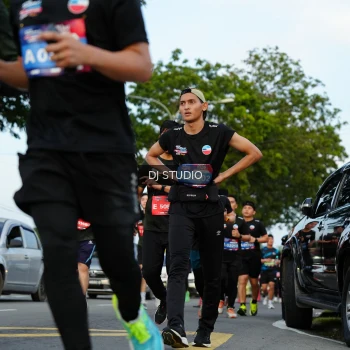Runner Photo 3973949