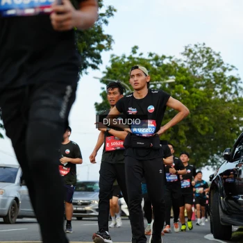 Runner Photo 3973958