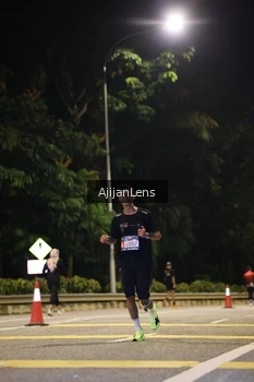 Runner Photo 3973969