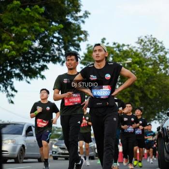 Runner Photo 3973980