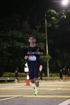 Runner Photo 3974000