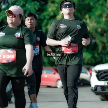 Runner Photo 3974006