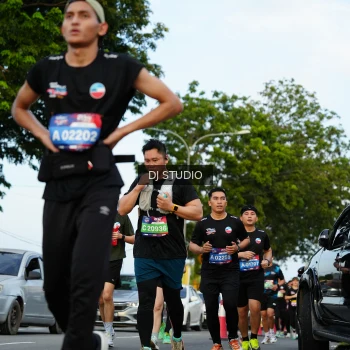 Runner Photo 3974015